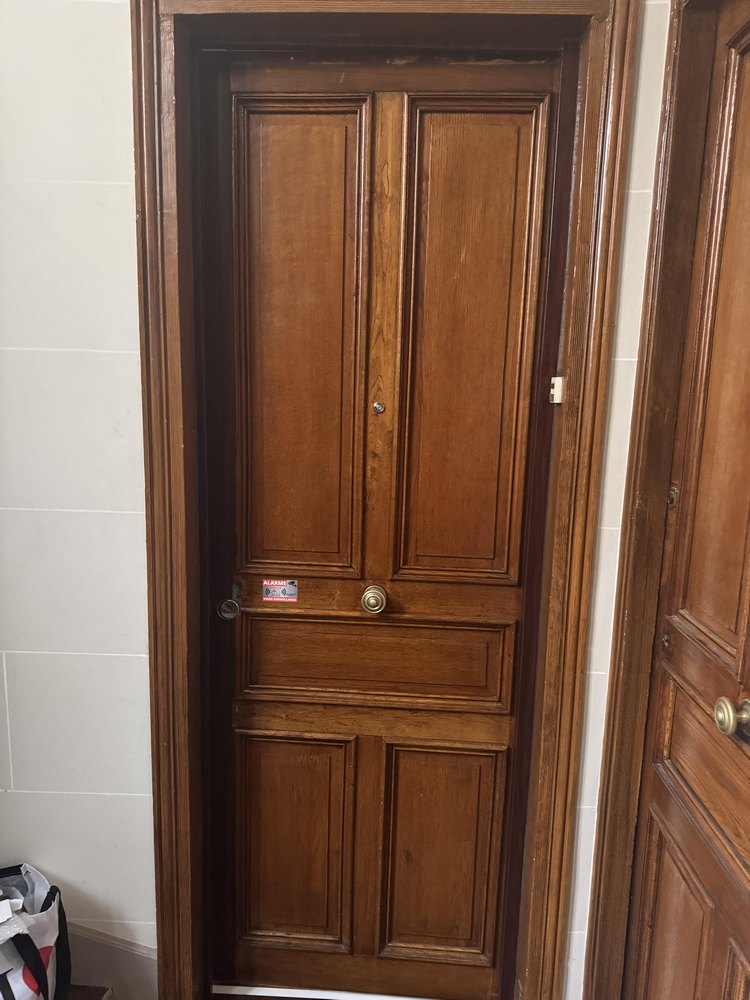 Cornières antipinces soudée au châssis métallique à Antony Cornières antipinces soudée au châssis métallique à Antony